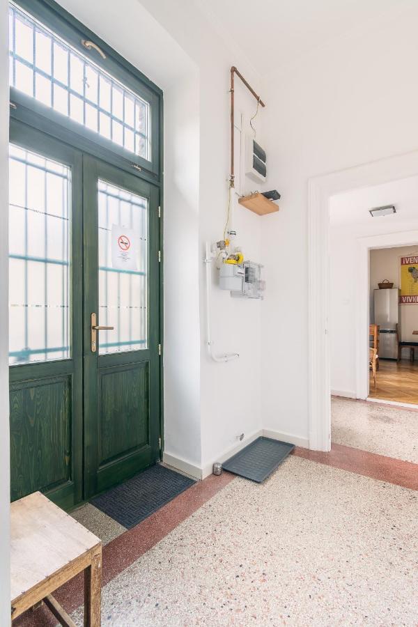 Bright & Spacious Loft With Basilica View Budapest Bagian luar foto